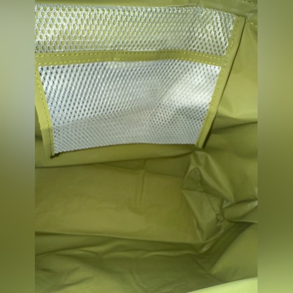 NEW FALL LARGE Trader Joe's Green Insulated Bag- 8 gallons Olive Green Storage - Picture 6 of 6